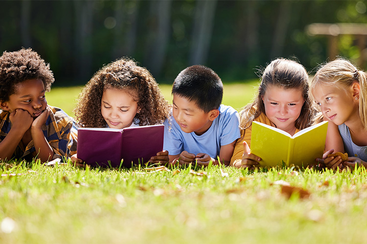 ���ĺ���APP's SuperiorJet Brand Joins Book Chain Project